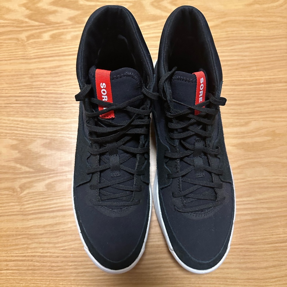 [SOLD] Sorel Women’s Sneakers